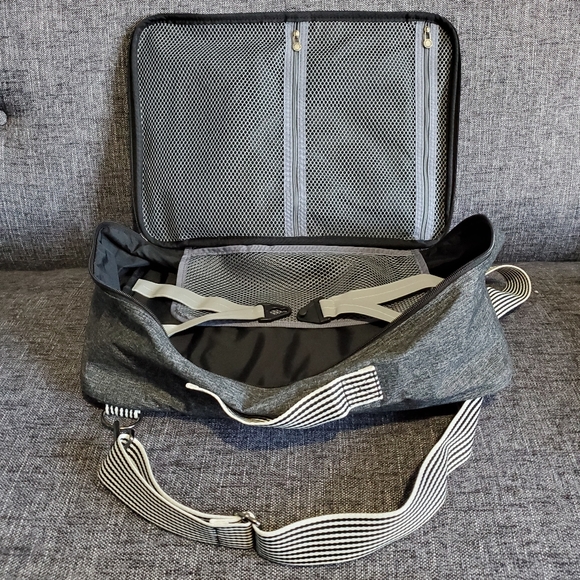 Multiway Travel Bag - Picture 7 of 11